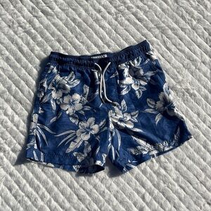 AE Mens XS swim trunks